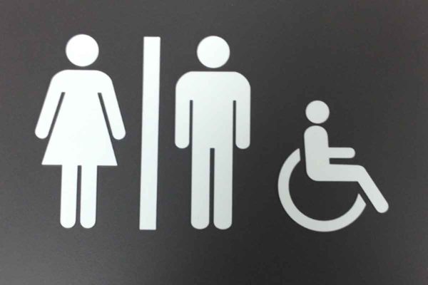 School of Medicine designates 70 gender-neutral bathrooms – WashU Medicine