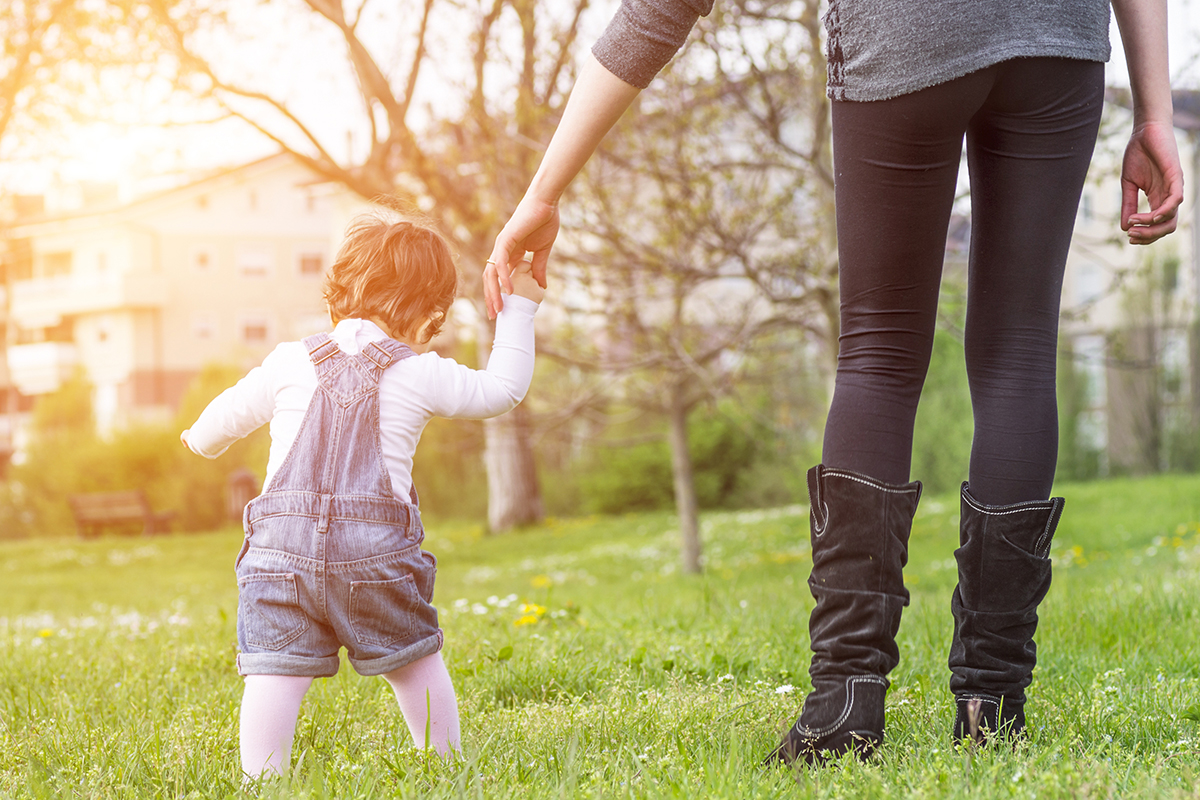 Brain networks that help babies learn to walk ID d WashU Medicine