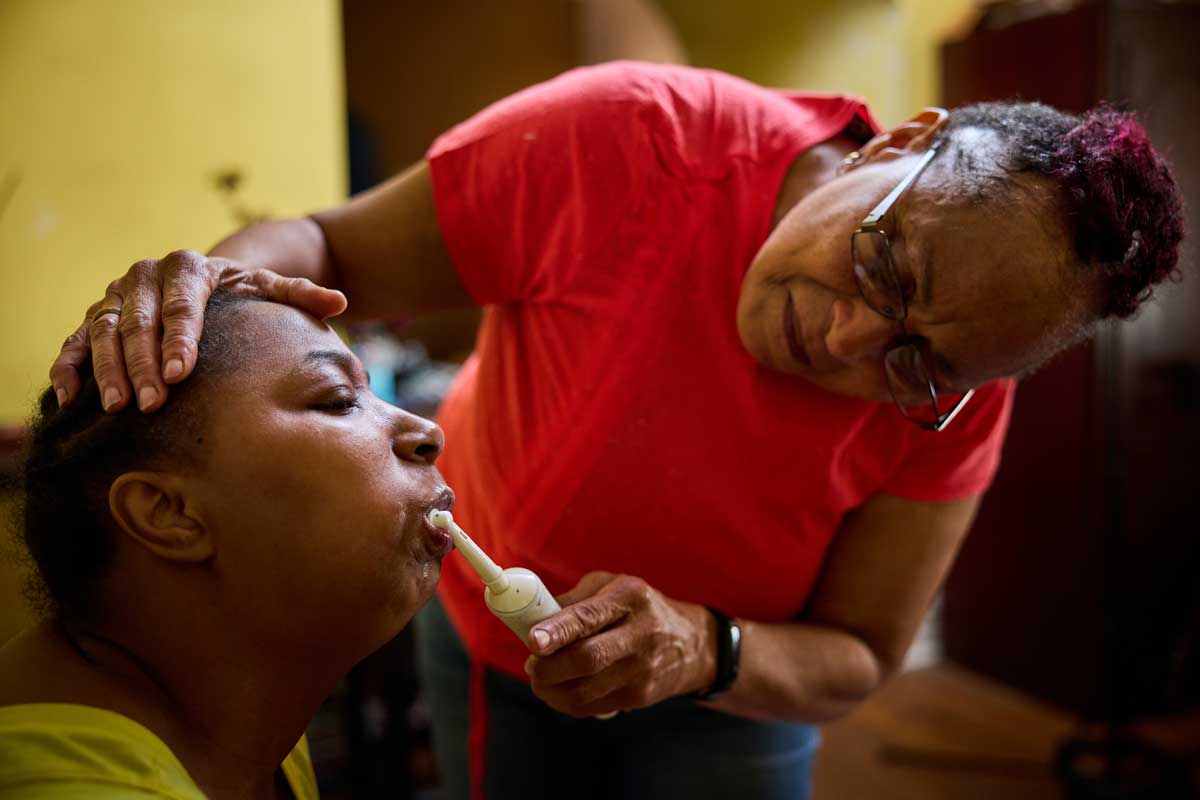 Collaboration provides in-hospital dental care for adults with ...