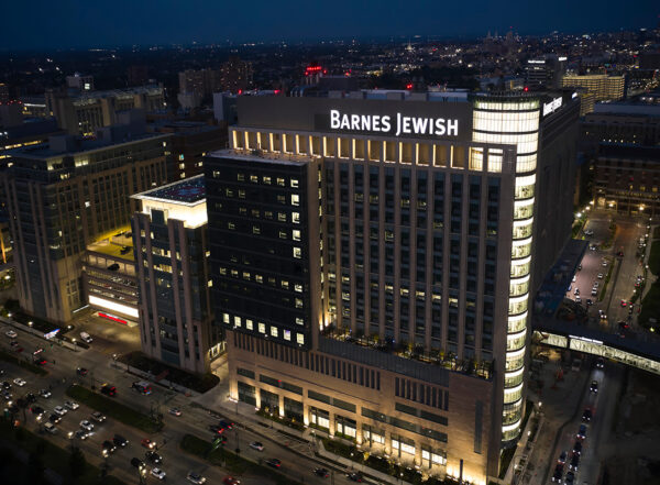 Night time view of Barnes-Jewish Hospital's Plaza West Tower